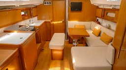 Oceanis 40 in Fethiye / Yes Marina thumbnail 15