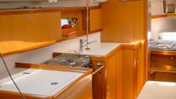 Oceanis 40 in Fethiye / Yes Marina thumbnail 16