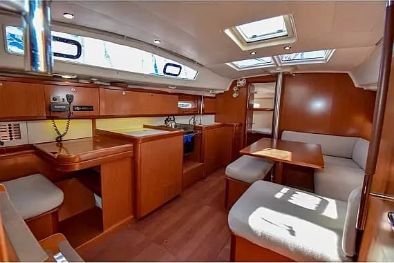Oceanis 40 in Fethiye / Yes Marina - Photo 4