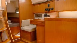 Oceanis 40 in Fethiye / Yes Marina thumbnail 24