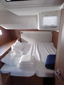 Oceanis 51.1 in Sicily / Furnari / Marina Portorosa thumbnail 5