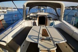 Oceanis 50 Family in Lavrion Main Port thumbnail 13