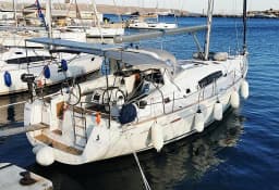 Oceanis 50 Family in Lavrion Main Port thumbnail 6