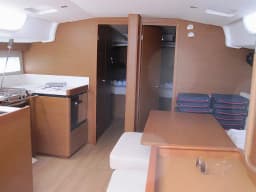 Sun Odyssey 490 in Sicily / Capo d'Orlando Marina thumbnail 5