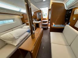 Sun Odyssey 350 in Dubrovnik / ACI Marina Dubrovnik thumbnail 18