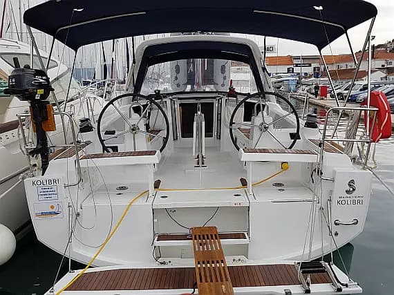 Oceanis 35.1 in Trogir / ACI Marina Trogir - image 1