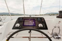 Lagoon 42 in Lefkada / D-Marin Marina Lefkas thumbnail 11