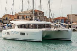 Lagoon 42 in Lefkada / D-Marin Marina Lefkas thumbnail 15