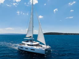 Lagoon 55 in Kaštel Gomilica / Marina Kaštela thumbnail 13