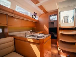 Dufour 412 Grand large in Sardinia / Portisco / Marina di Portisco thumbnail 4