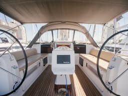 Dufour 412 Grand large in Sardinia / Portisco / Marina di Portisco thumbnail 7