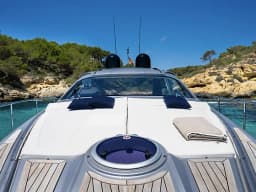 Pershing 50 in Mallorca / Palma de Mallorca / Marina Naviera Balear thumbnail 10