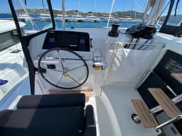 Lagoon 42 in Sardinia / Portisco / Cala dei Sardi thumbnail 11