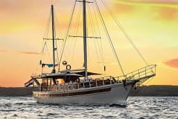 Gulet in Split / Port of Split / West Harbour thumbnail 28
