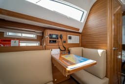 Elan Impression 40.1 in Pula / Marina Polesana thumbnail 3