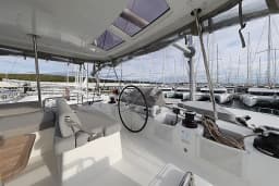 Lagoon 51 in Sukošan / D-Marin Dalmacija Marina thumbnail 13
