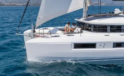 Lagoon 51 in Athens / Alimos Marina thumbnail 7