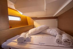 Oceanis 51.1 in Salerno / Marina d'Arechi thumbnail 16