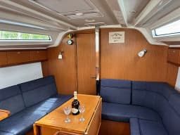 Bavaria Cruiser 37 in Drage / Marina Drage thumbnail 13
