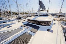 Lagoon 46 in Athens / Alimos Marina thumbnail 9