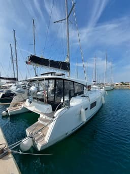 Lagoon 42 in Sukošan / D-Marin Dalmacija Marina thumbnail 11