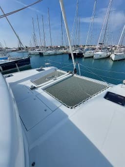 Lagoon 42 in Sukošan / D-Marin Dalmacija Marina thumbnail 9