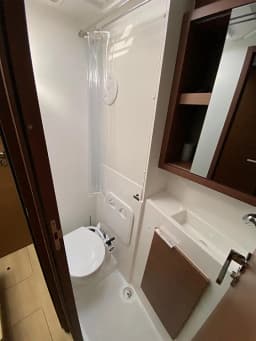 Lagoon 40 in Sicily / Capo d'Orlando Marina thumbnail 11