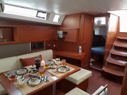Oceanis 45 in Lefkada / D-Marin Marina Lefkas thumbnail 23