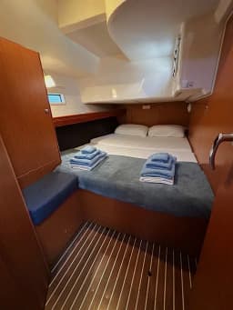 Bavaria Cruiser 46 in Athens / Alimos Marina thumbnail 11