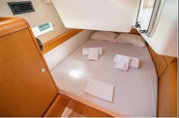 Sun Odyssey 509 in Athens / Alimos Marina thumbnail 5