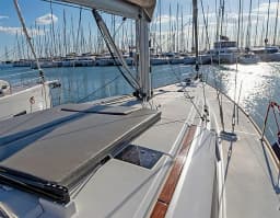 Sun Odyssey 509 in Athens / Alimos Marina thumbnail 7
