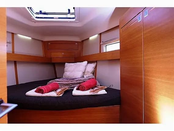 Elan Impression 444 in Palaio Faliro - Athens / Yacht Club Amfitheas - Photo 3