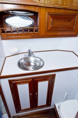 Staryacht 1670 in Primošten / Marina Kremik thumbnail 5