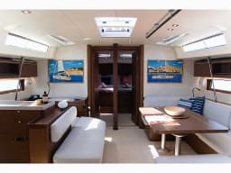 Oceanis 51.1 in Primošten / Marina Kremik thumbnail 2