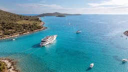 Motoryacht in Split / ACI Marina Split thumbnail 24