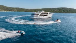 Motoryacht in Split / ACI Marina Split thumbnail 8
