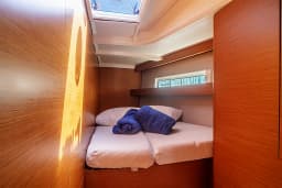 Sun Odyssey 440 in Sardinia / Portisco / Marina di Portisco thumbnail 5