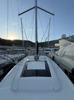 Oceanis 46.1 in Göcek Mucev Marina thumbnail 11