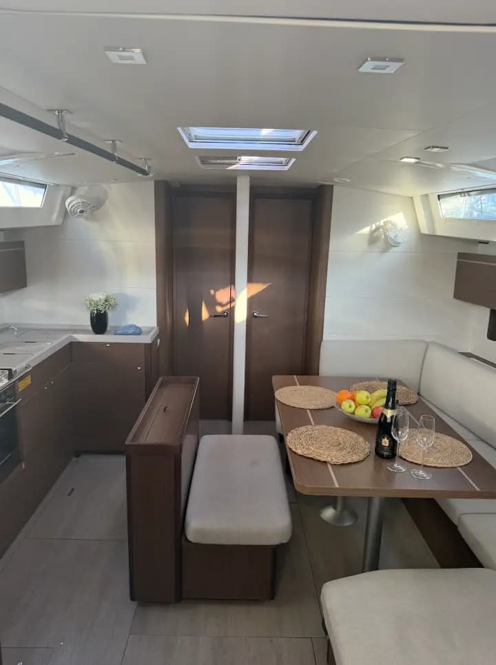 Oceanis 46.1 in Göcek Mucev Marina - Photo 4