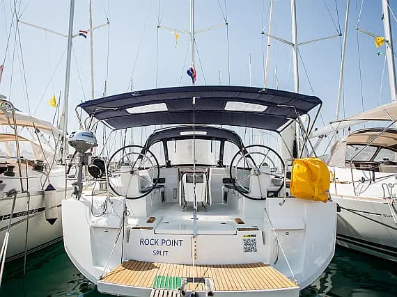 Sun Odyssey 509 in Dubrovnik / ACI Marina Dubrovnik - Photo 2