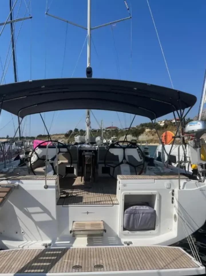 Bavaria C46 in Palairos / Marina Paleros - Photo 4