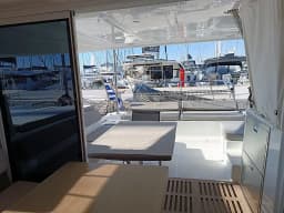 Lagoon 43 in Athens / Alimos Marina thumbnail 8