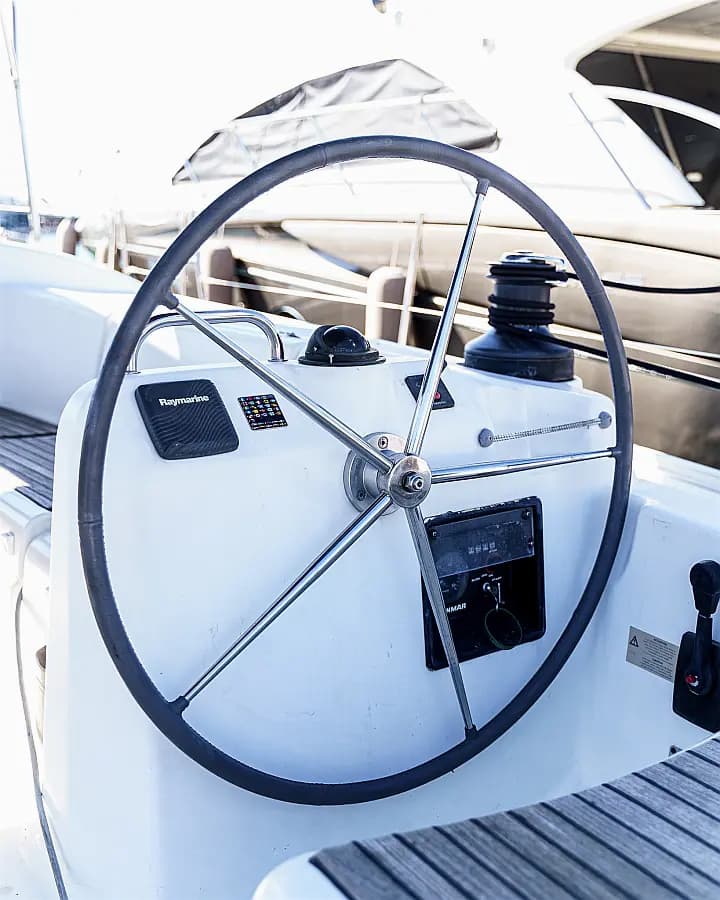 Cyclades 50.5 in Lefkada / Nydri Port - Photo 5