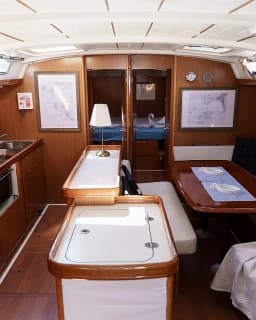 Cyclades 50.5 in Lefkada / Nydri Port thumbnail 8