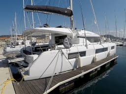 Lagoon 50 in Šibenik / D-Marin Marina Mandalina thumbnail 40