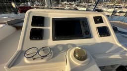 Lagoon 450 Fly in Naples / Darsena Acton thumbnail 17