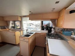 Lagoon 450 Fly in Naples / Darsena Acton thumbnail 26