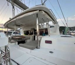 Lagoon 450 Fly in Naples / Darsena Acton thumbnail 6