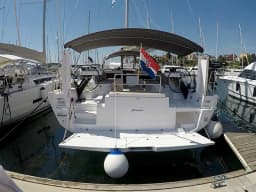 Dufour 470 in Šibenik / D-Marin Marina Mandalina thumbnail 17