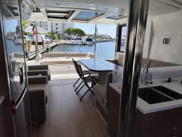 Bali 4.2 in Hyeres thumbnail 3